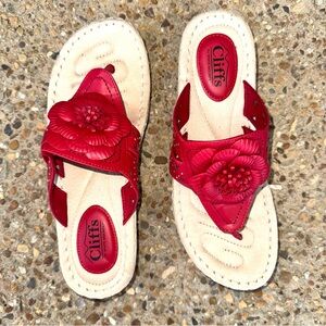 Cliffs White Mountain Cynthia Women's Red Floral Sandals Size 9.5